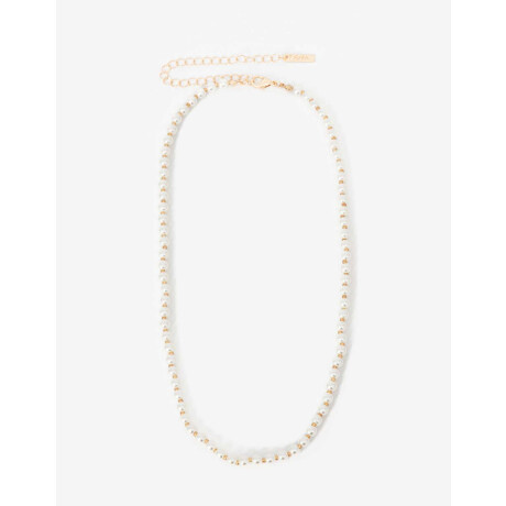 Collar Corto De Perlas Blanco Crema
