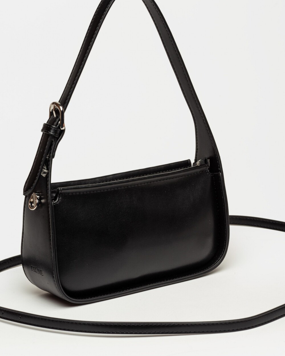 Cartera al hombro Leaf en efecto cuero liso Negro