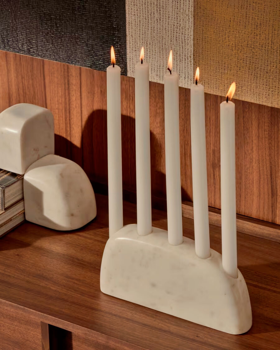 Candelabro grande Signe de mármol blanco 10 cm Candelabro grande Signe de mármol blanco 10 cm