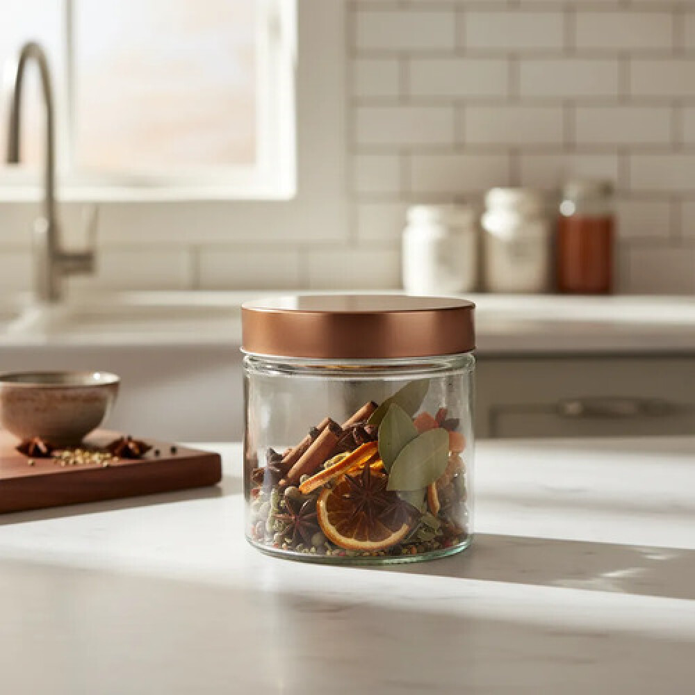 Frasco tapa color bronce 700ml 11x11x12 cm Frasco tapa color bronce 700ml 11x11x12 cm