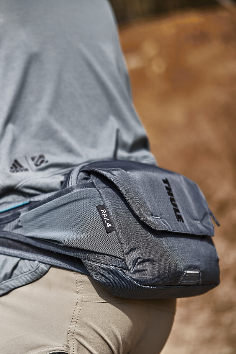 Thule Rail Hip Pack 4L - Dark Slate Thule Rail Hip Pack 4L - Dark Slate