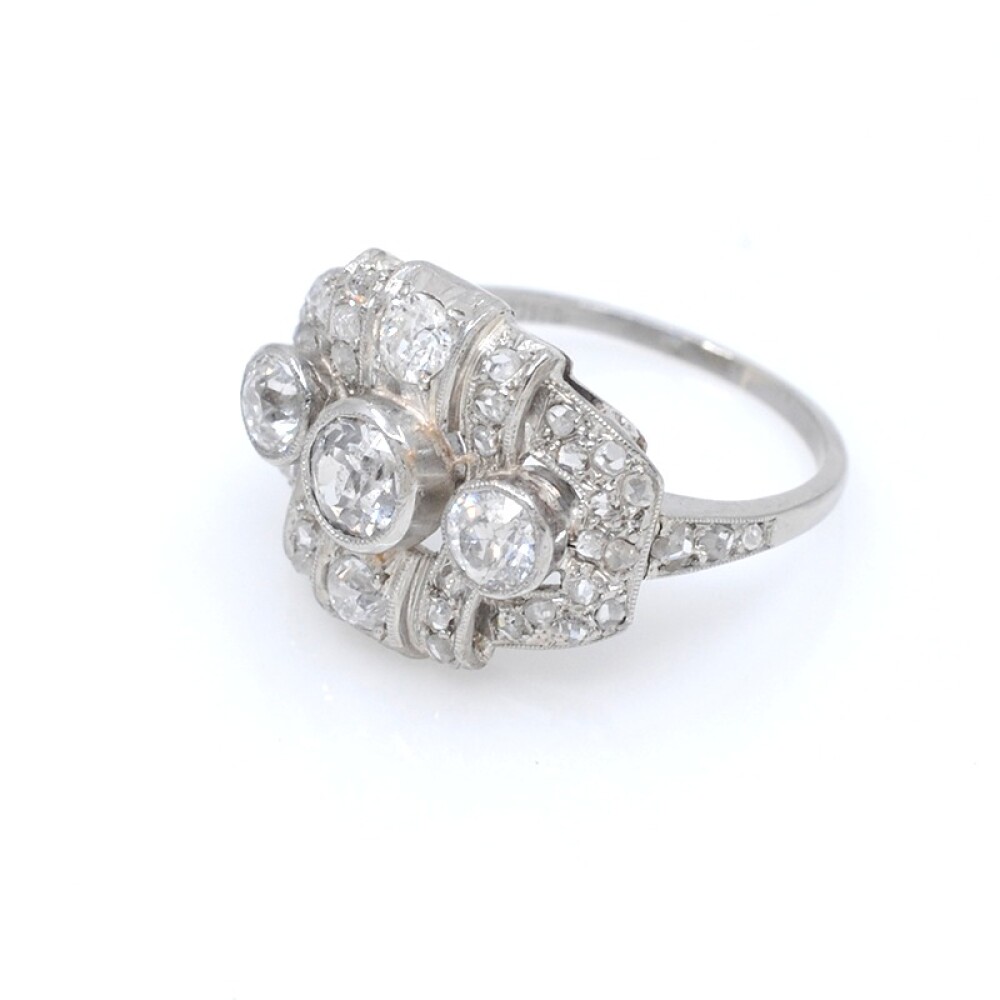 Anillo oro 18k blanco y platino, brillantes y diamantes Anillo oro 18k blanco y platino, brillantes y diamantes