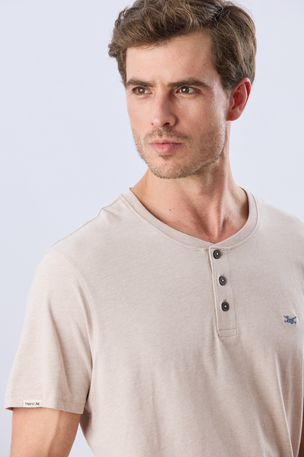 REMERA LISA DE ALGODÓN Beige
