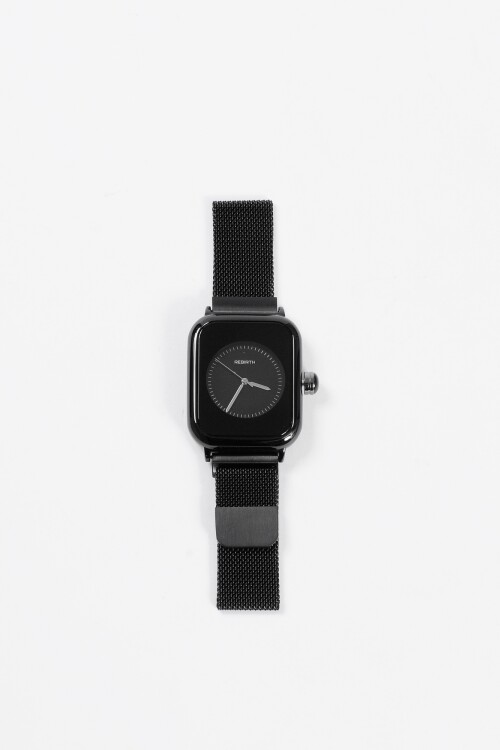 Reloj con malla metalica negro