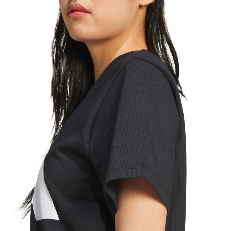 Remera Essentials Big Logo Cotton de Mujer Negro