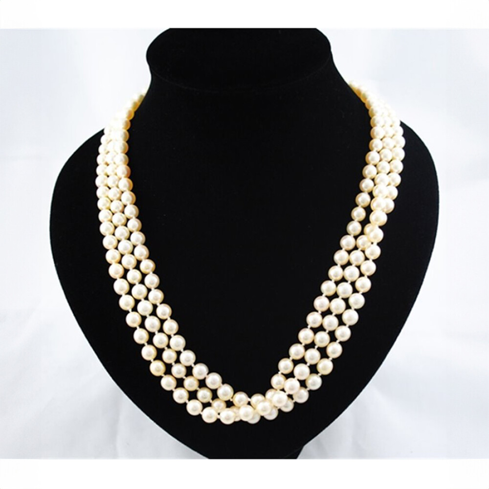 Collar perlas de cultivo 3 vueltas, broche oro 18k blanco y brillantes Collar perlas de cultivo 3 vueltas, broche oro 18k blanco y brillantes