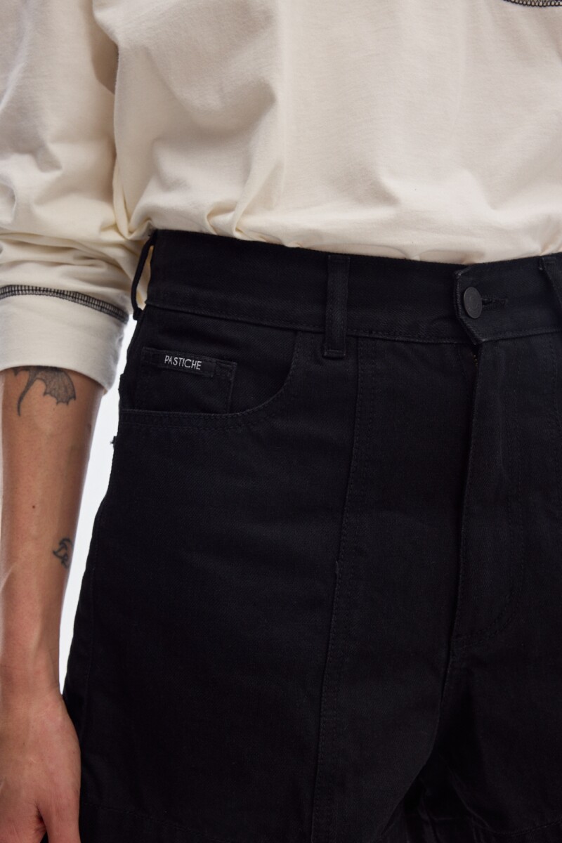 Short Arlo Solid Black