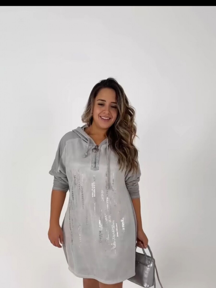 Vestido de gamuza con plateado Vestido de gamuza con plateado