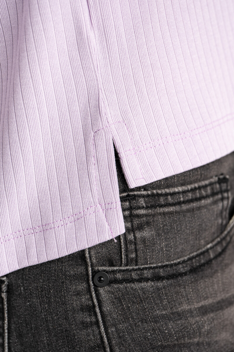Remera Lila
