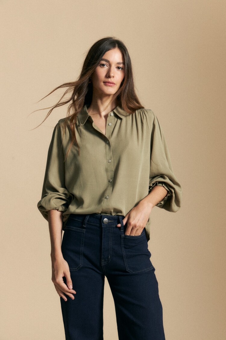 CAMISA IWA Verde Grisáceo