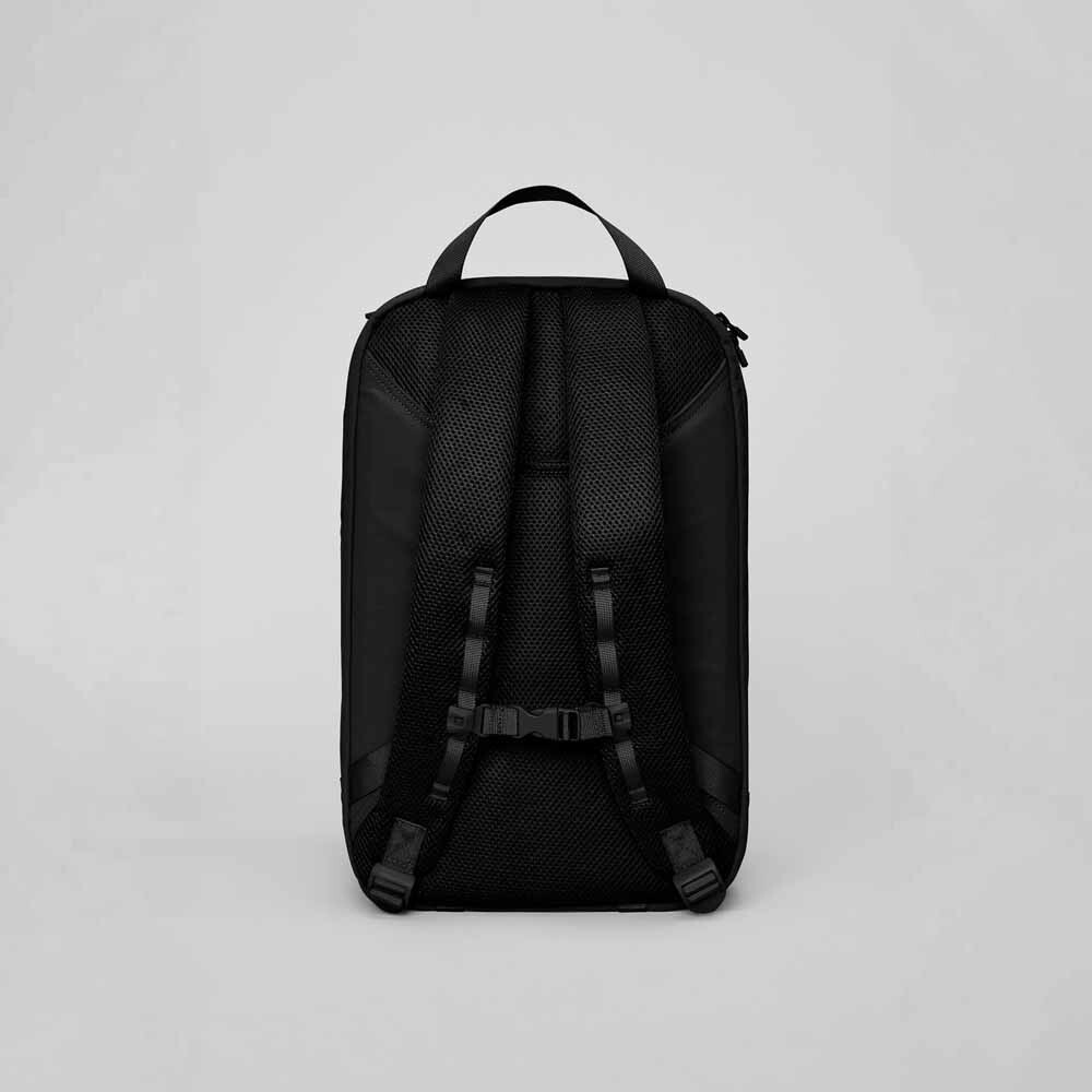 Mochila The Sleek Backpack Unisex Black