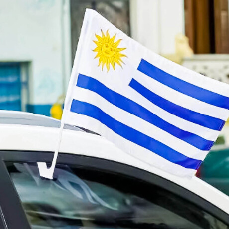 Set X5 Banderas Uruguay Para Auto Capó Cubre Espejos Set X5 Banderas Uruguay Para Auto Capó Cubre Espejos