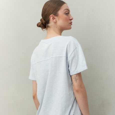 REMERA LISBOA Celeste