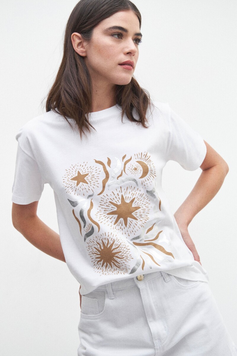 Remera con estampa estrellas - blanco 