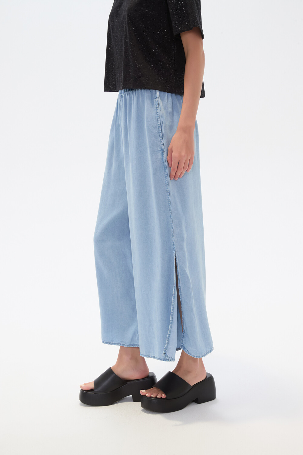 Pantalon Valleoeste Celeste Claro