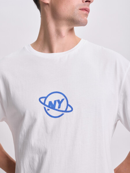Remera oversize Planeta Blanco