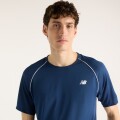 Remera New Balance de Hombre - Tournament - MT6116GMNNY BLUE