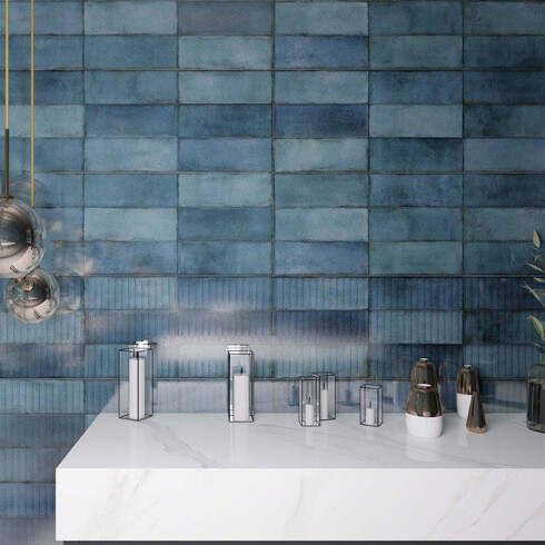 REVESTIMIENTO AZUL DESTONIFICADO BRILLO 30X90Cm PARED GAMAS DE AZUL