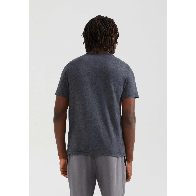CAMISETA MM MASC MD3EN