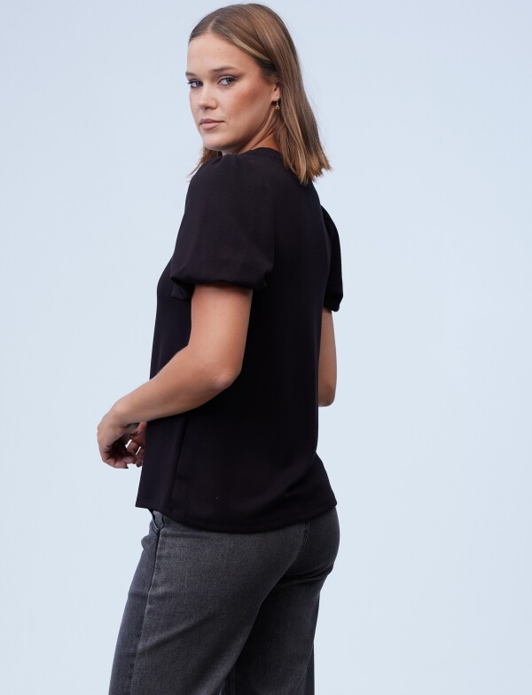 Blusa Aplique Bordado NEGRO
