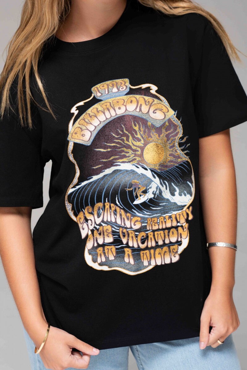 REMERA MORNING SURF OVER TEE J-negro