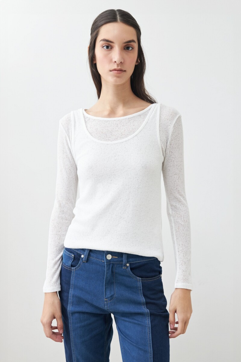 Remera doble capa texturizada crudo