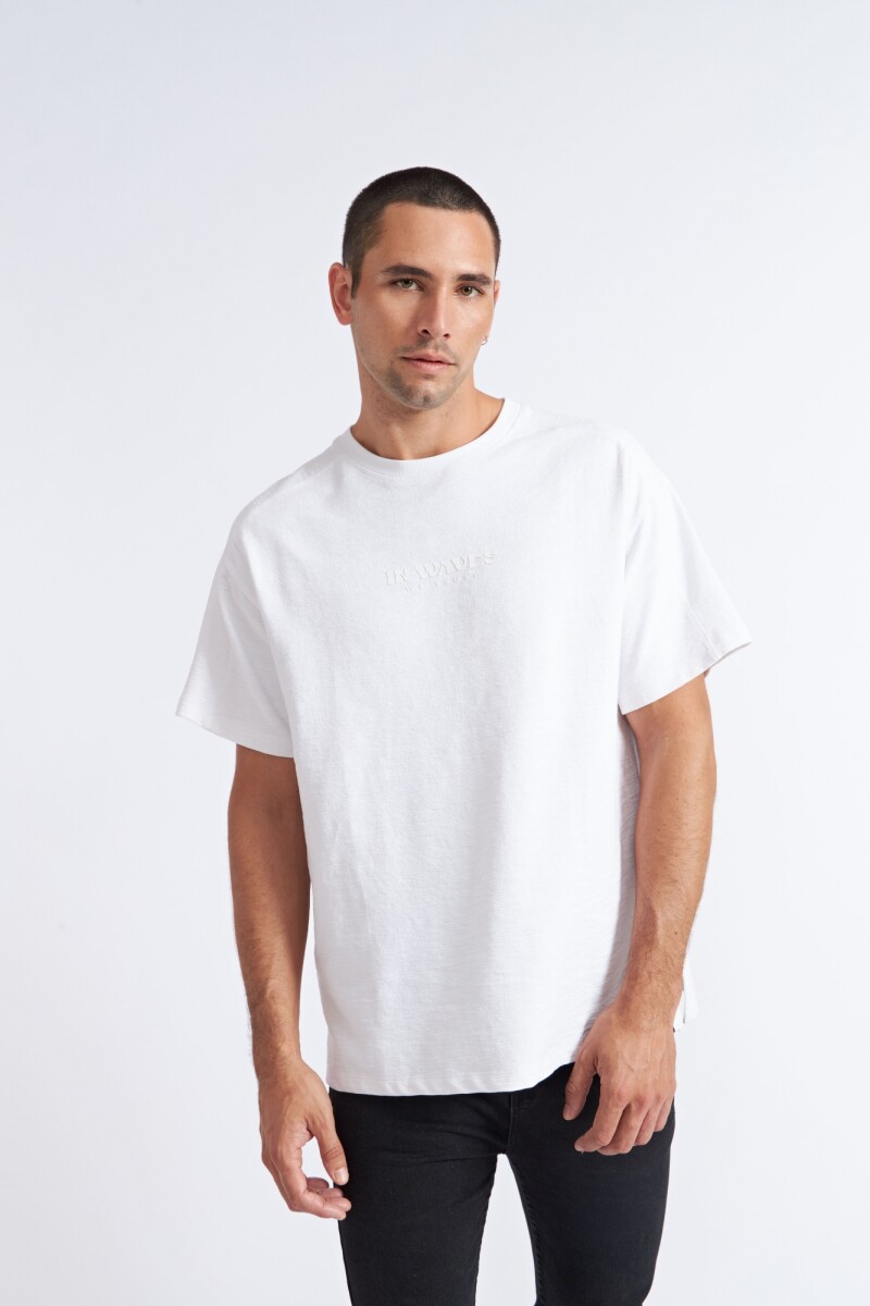 REMERA MIKKEL - BLANCO 