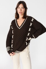Sweater Preppy Crudo/Marron
