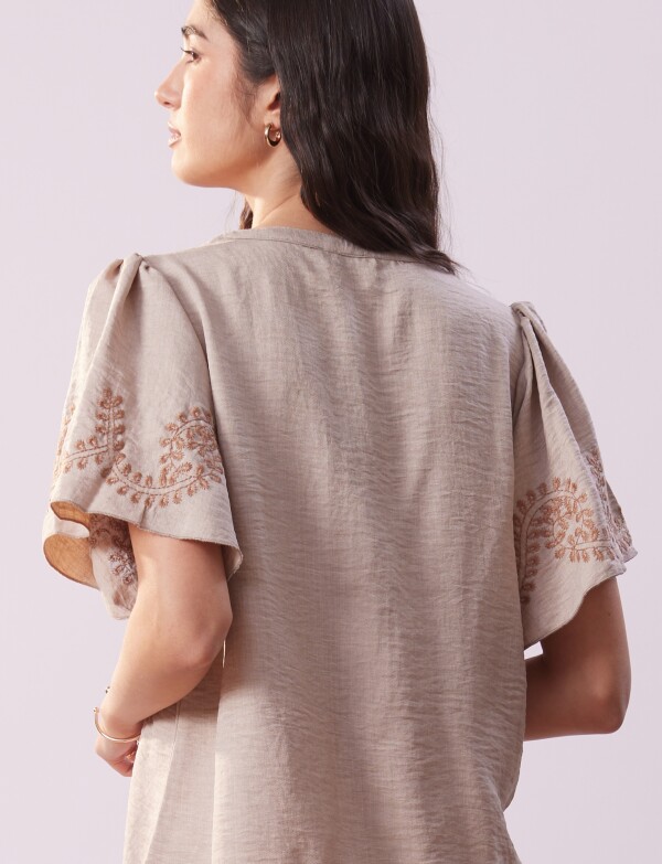 Blusa Manga Bordado BEIGE