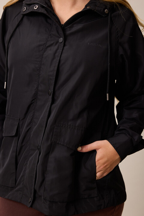 CAMPERA ZIRANA POLANCO Negro