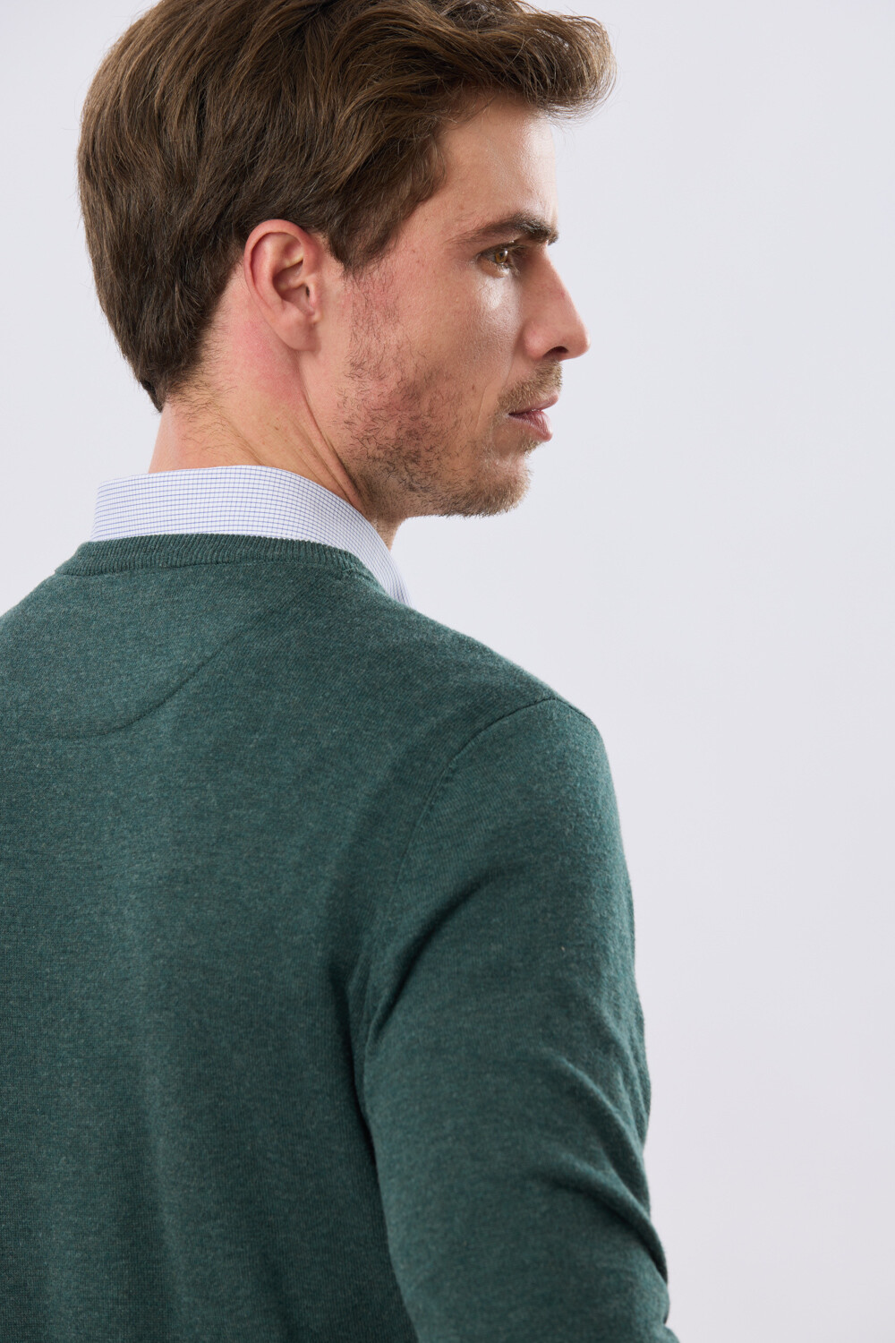 BUZO TEJIDO CUELLO EN V Verde