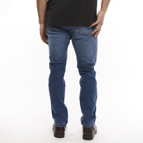Jean Wrangler de Hombre - RIVER - FW25J005 ELD