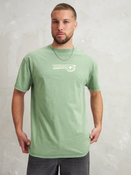 REMERA RESONANCE VERDE