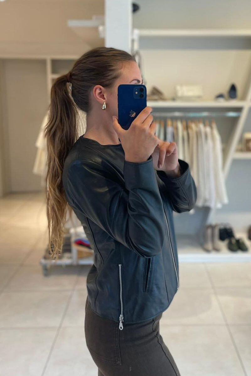 Campera guille Negro