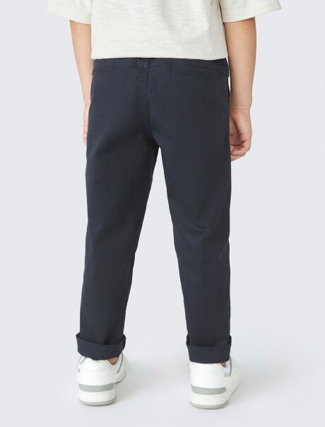 PANTALÓN INFANTIL CON CORDÓN NEGRO