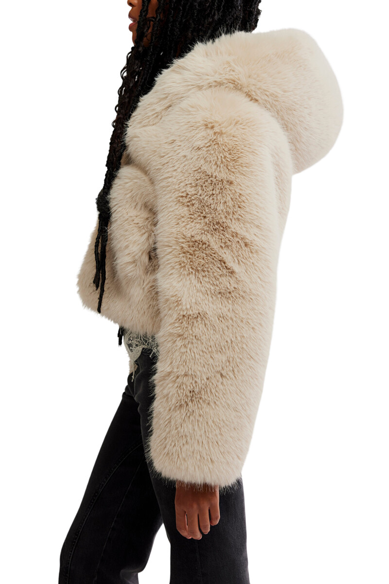 CHAQUETA PELO Marfil