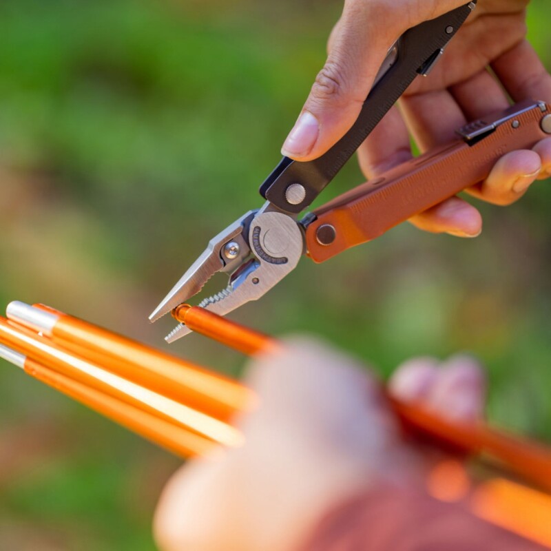 Multiherramienta Leatherman Rebar® Marron