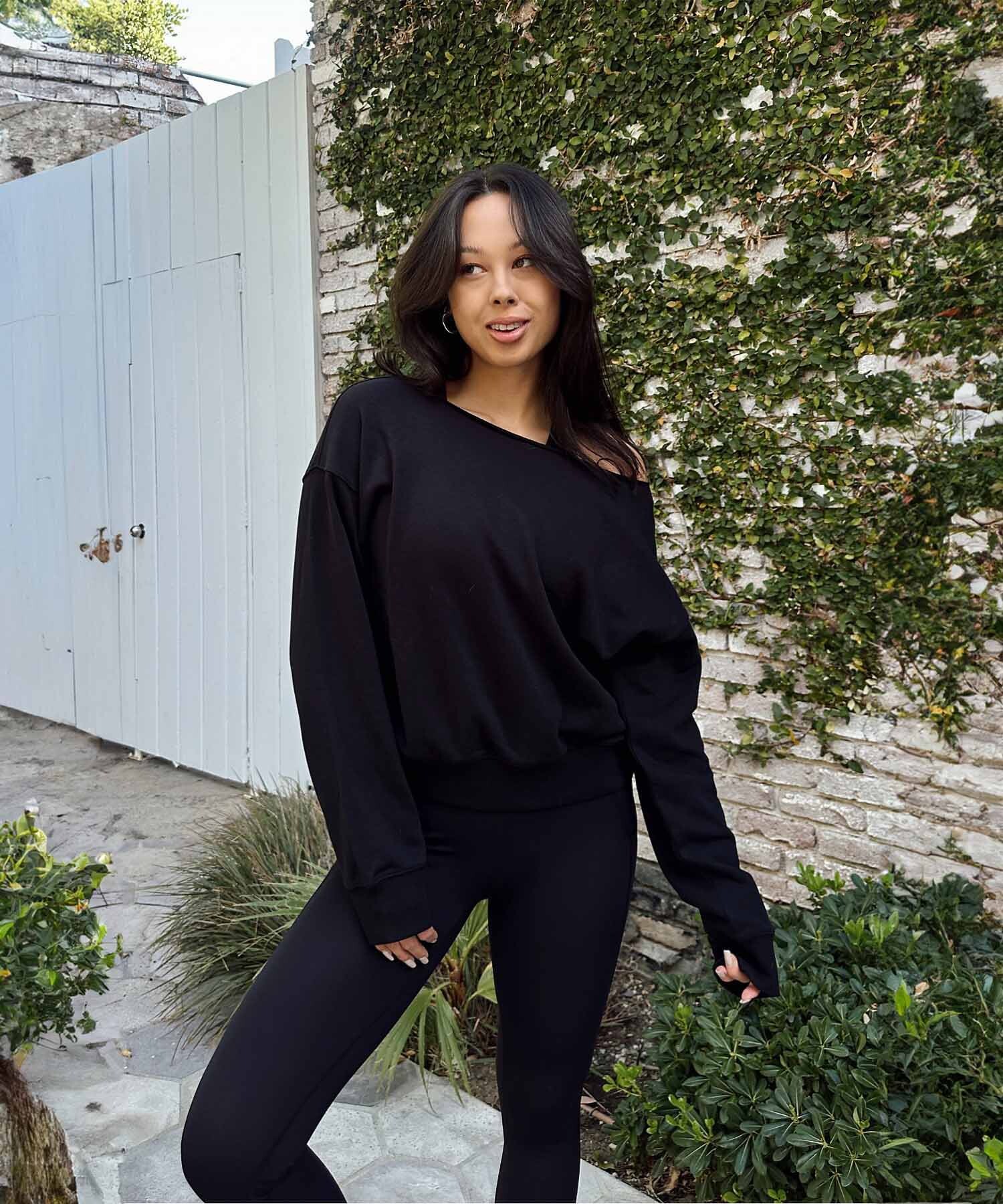 Polera Year Round Terry Off Shoulder Sweatshirt Mujer Black