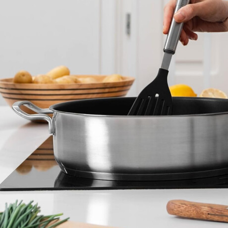 Cacerola con tapa. De acero inoxidable 400 x 155 mm y 19.5 Lts Lacor Cacerola con tapa. De acero inoxidable 400 x 155 mm y 19.5 Lts Lacor