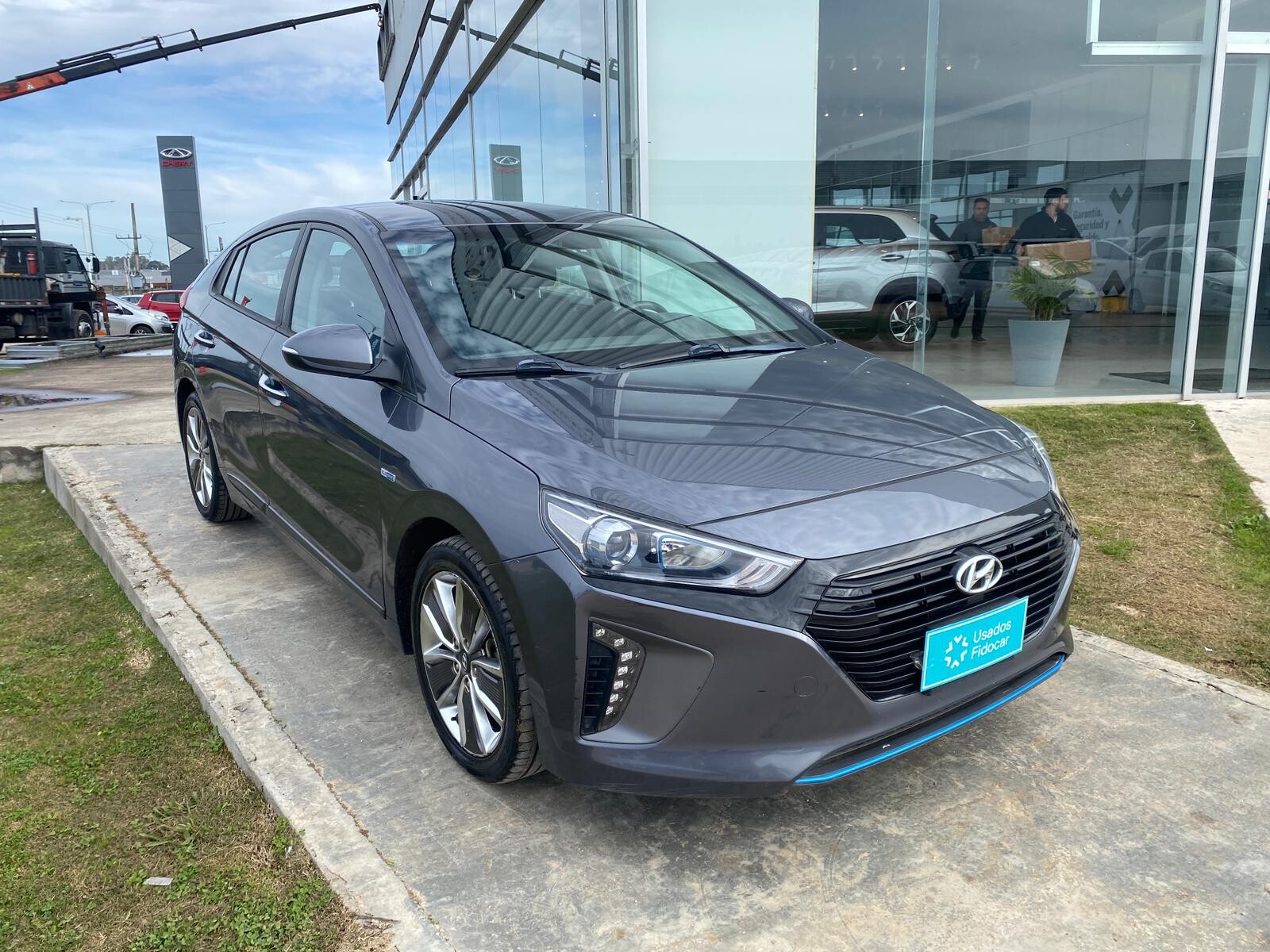 Hyundai Ioniq Hybrid Super Full - 2018 