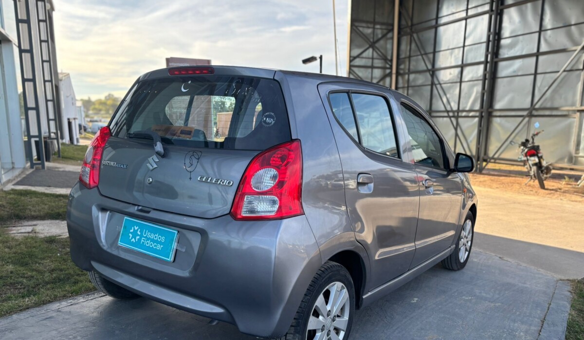 Suzuki Celerio Extra Full - 2014 Suzuki Celerio Extra Full - 2014