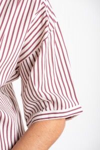 Camisa Rayada Burdeos
