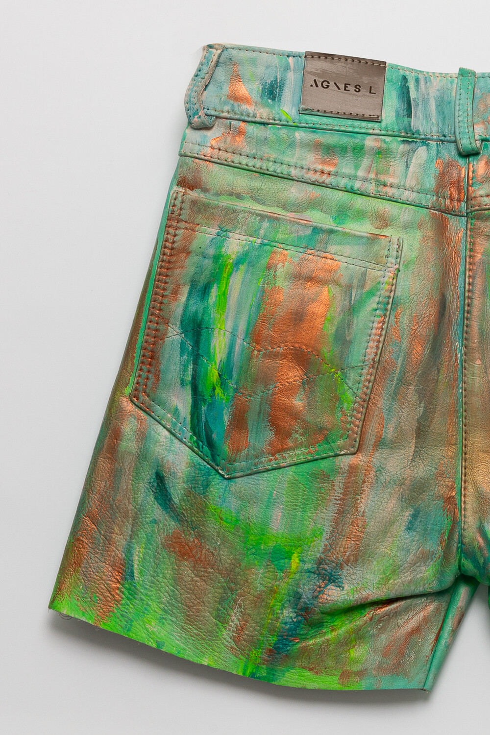 Leather Short x Cocó Hielo