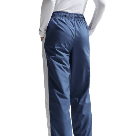 Pantalón Nike Sportswear Classic 461