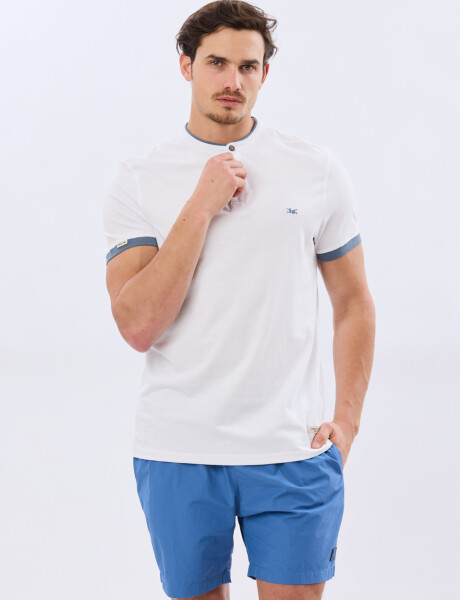 SHORT DE BAÑO LISO Celeste