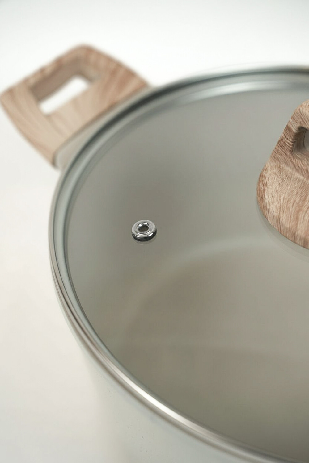 Olla De Inducción Vionna, 24 Cm C/tapa Color Unico