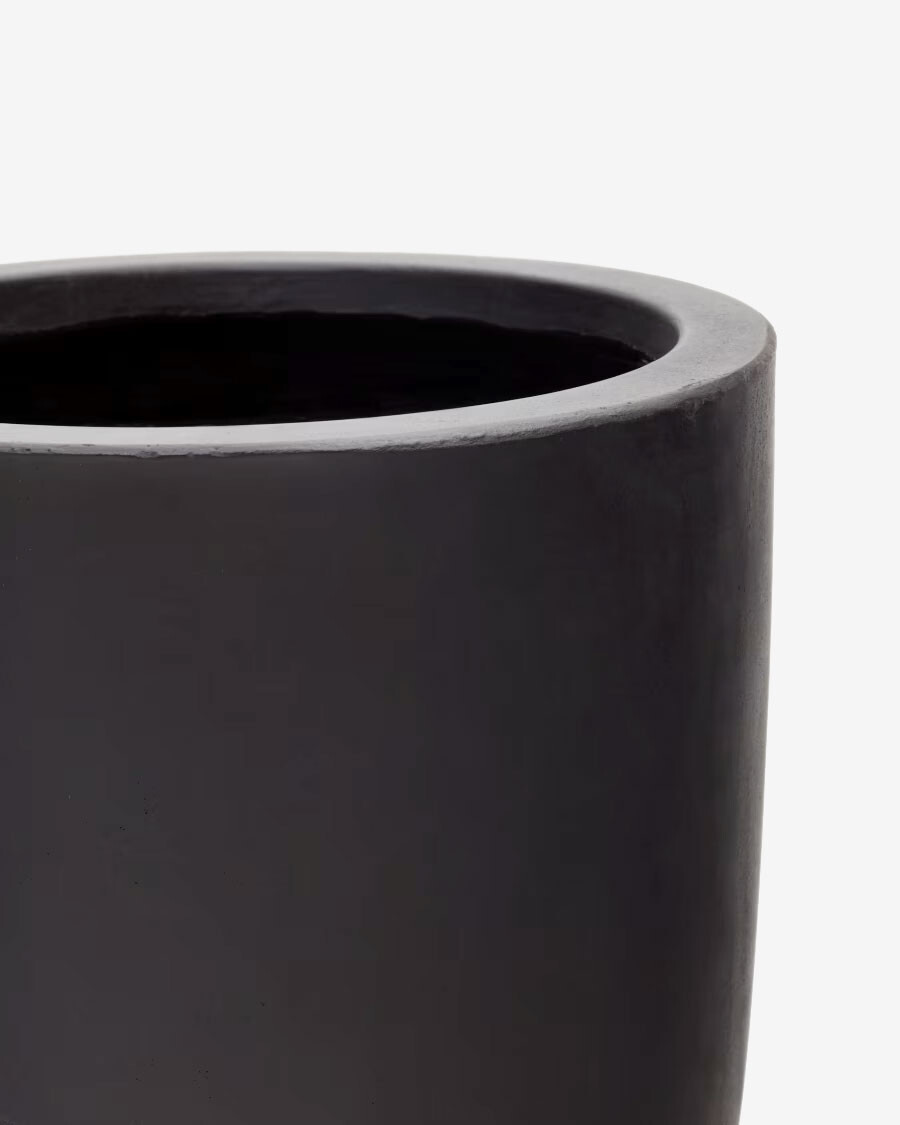 Macetero Aiguablava de cemento negro Ø 39 cm Macetero Aiguablava de cemento negro Ø 39 cm