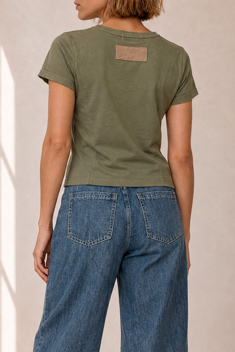 REMERA UMA VERDE