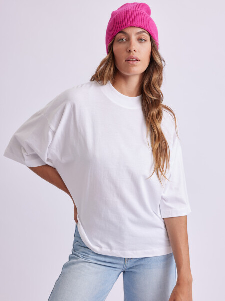 Remera 3/4 Cuello Alto Blanca