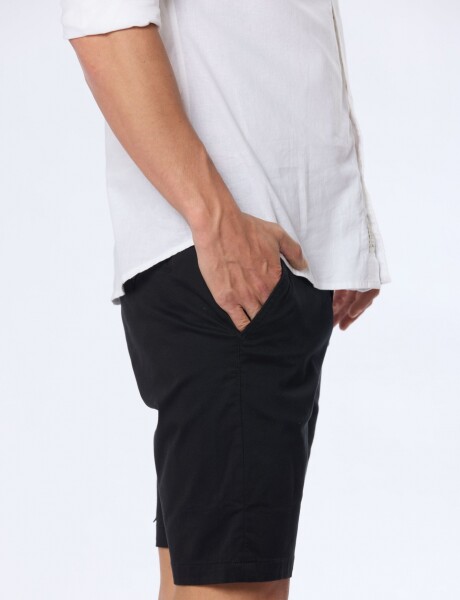 BERMUDA CLASICA Negro